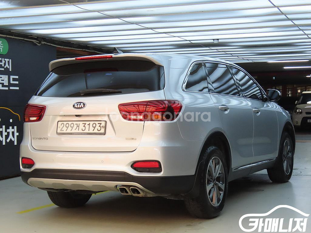 [기아]더 뉴 쏘렌토 디젤 2.0 2WD 럭셔리 (5인--3