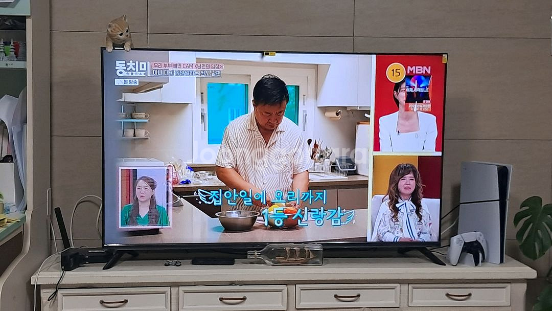 S급 프리즘55인치 QLED 팝니다.--1