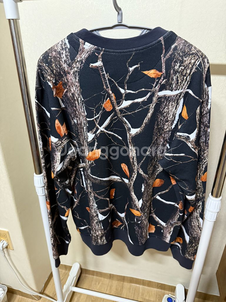 러브모스키노 남녀공용 맨투맨 M--1