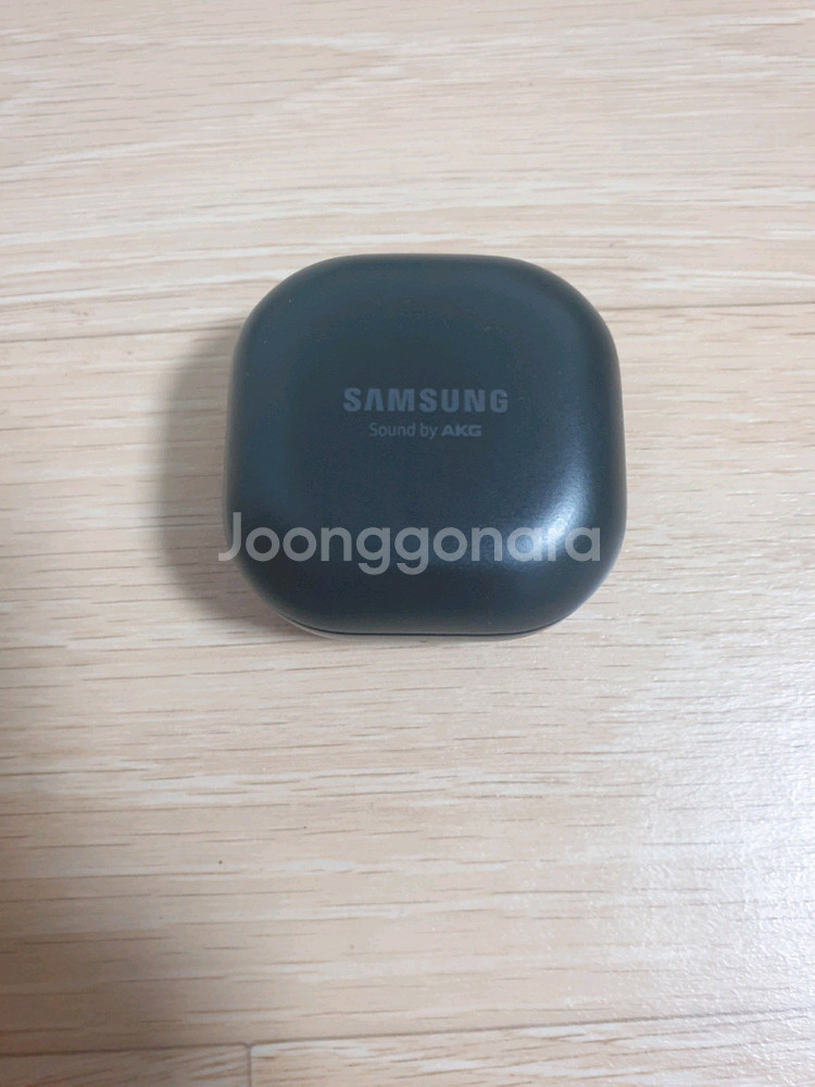 갤럭시 버즈프로 블랙 본체 충전기--1