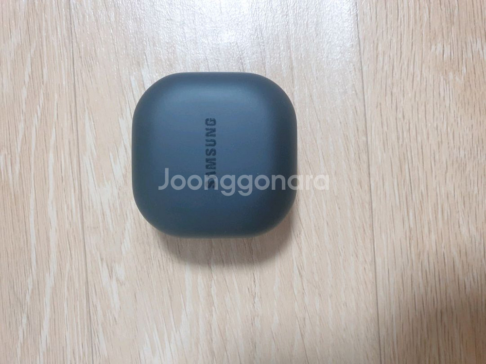 갤럭시 버즈2프로 블랙 본체 충전기--1