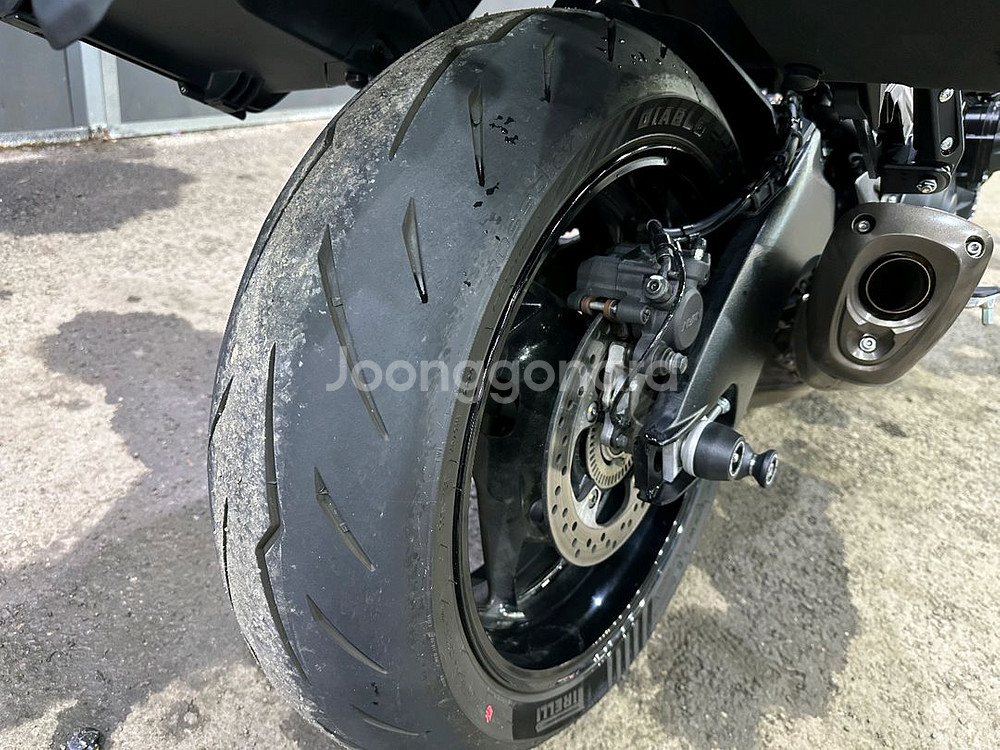 22년식 스즈키 GSX-S1000GT 판매합니다.--6