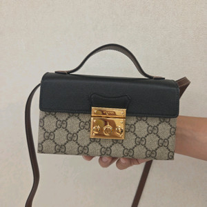 구찌 패들락 미니 탑핸들백