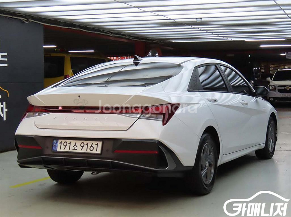 [현대]더 뉴 아반떼 (CN7) 1.6 LPi (렌터카--3