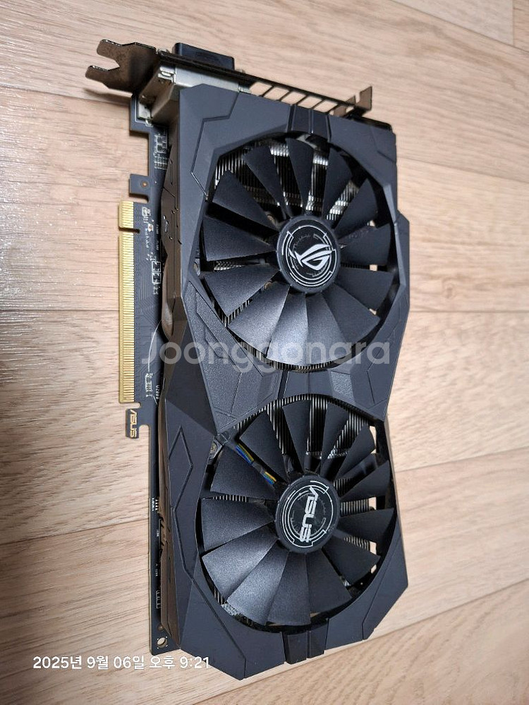 ASUS ROG STRIX RX570 8G--0