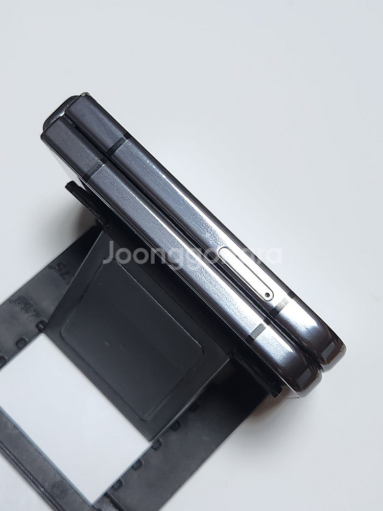갤럭시Z플립5 256G 무잔상 블랙 53893--8