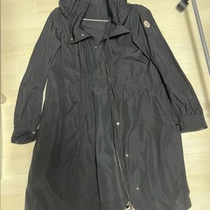 몽클레어 코로우블랙