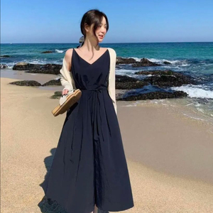 페이지유 리엔 원피스 (네이비색상, 새상품)