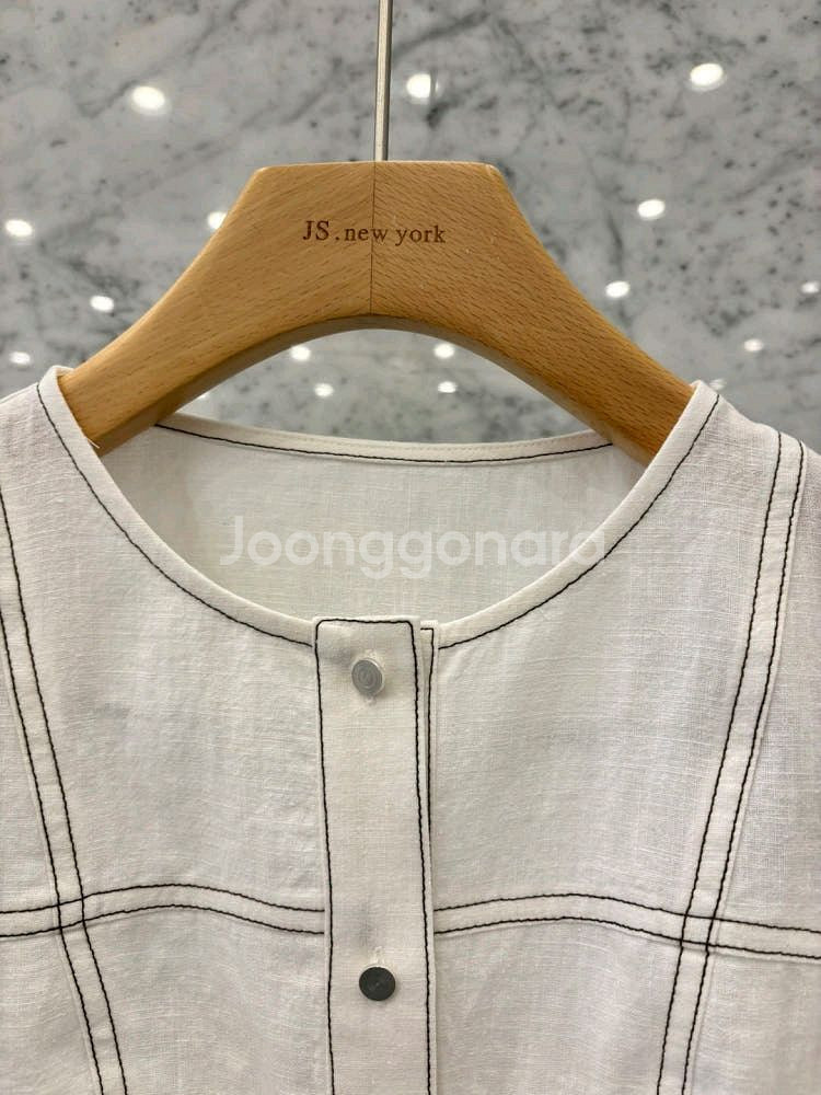 js뉴욕 린넨 마 스티치 포켓 반팔 숏 블라우스 화이트--2