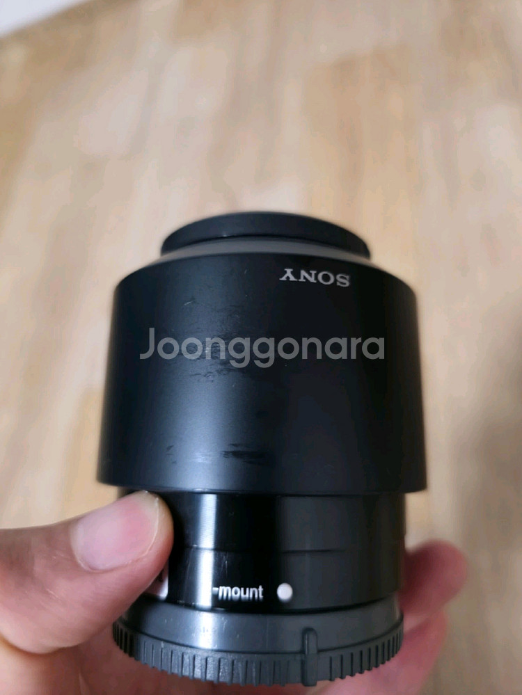 소니 E마운트 50mm F1.8 여친렌즈 팝니다.--2