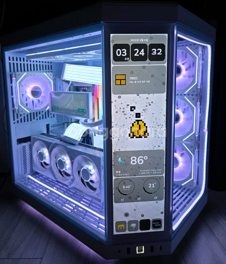 라이젠7 9800X3D RTX5080 Y70 본체--0