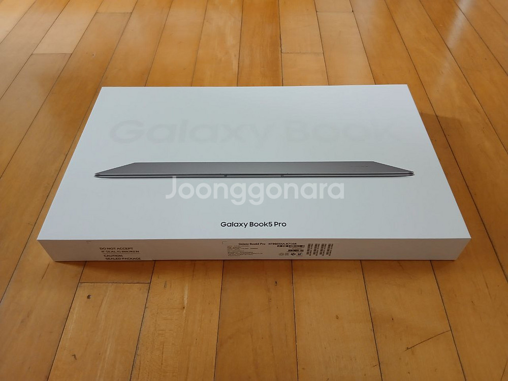 삼성 갤럭시북5 프로 NT960XHA-K71AR 노트북--0