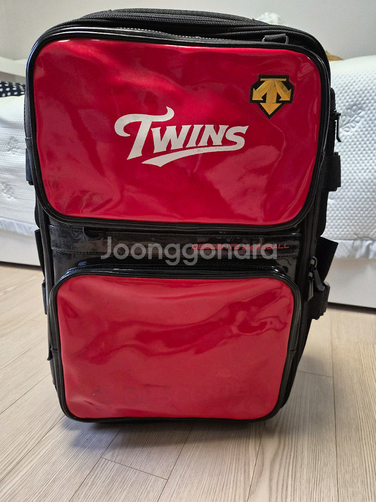 LG TWINS 데상트 선수용 가방 해지스 더플백--0