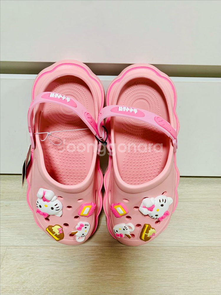 헬로키티 핑크 크록스 스타일 샌들 250mm--1
