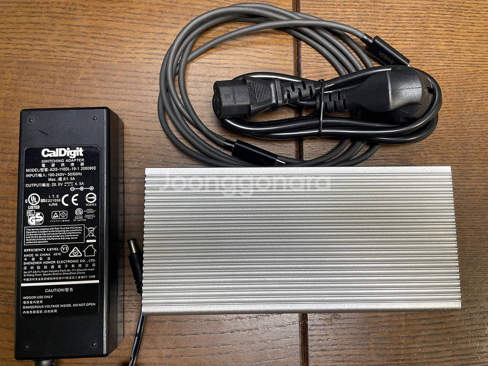 CalDigit USB-C Dock (USB멀티허브)--2