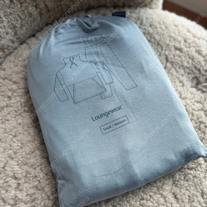 미개봉새상품)에미레이트항공비지니스클래스라운지웨어+슬리