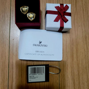 정품)스와로브스키 귀걸이(5421726)