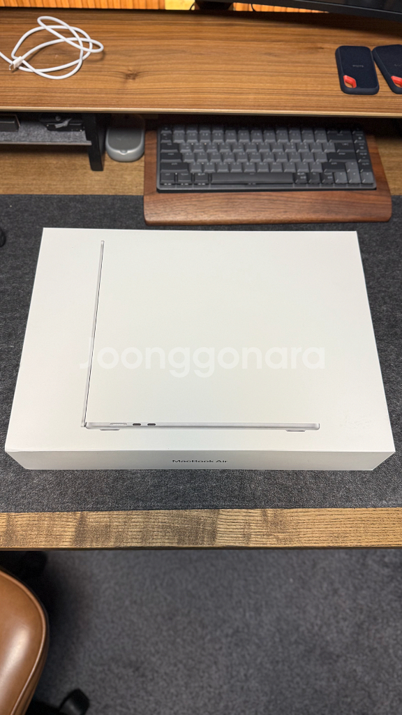 맥북에어 m3 15 (24/1TB)--10