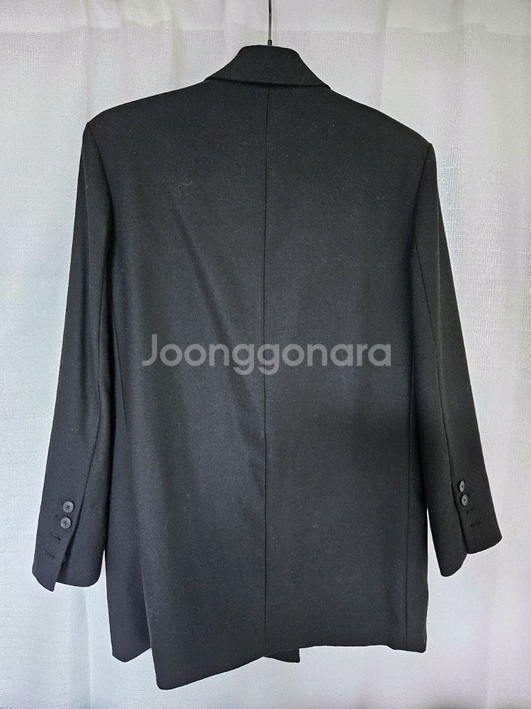 에잇세컨즈 검정 블레이저--1
