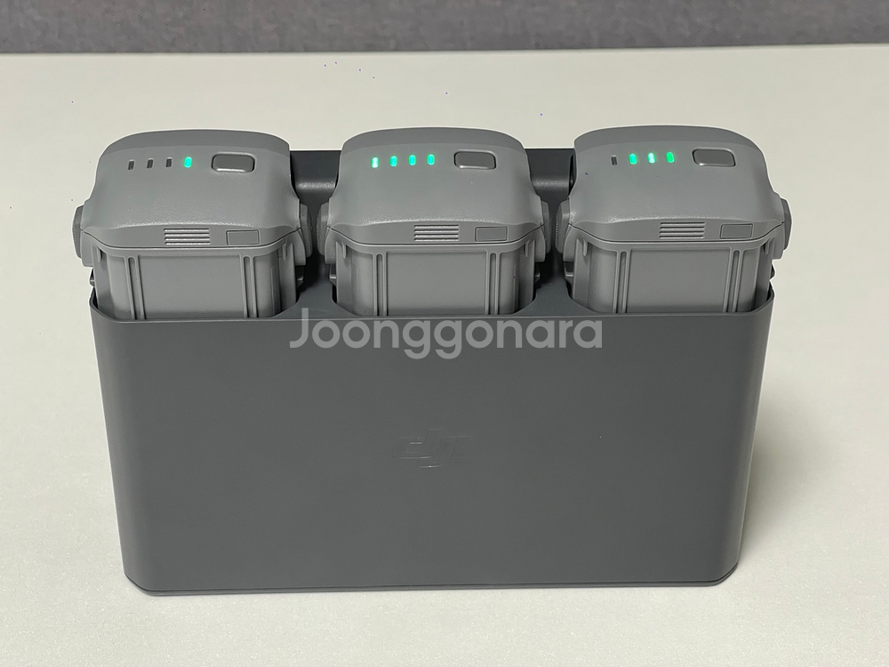 DJI AIR3 플라이모어콤보 S급/케어리프레쉬 남음--6