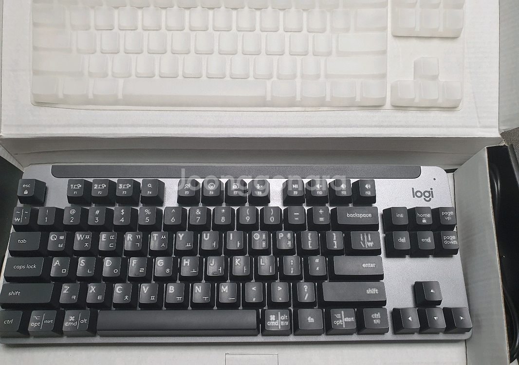로지텍 K855 무선 기계식 키보드--4