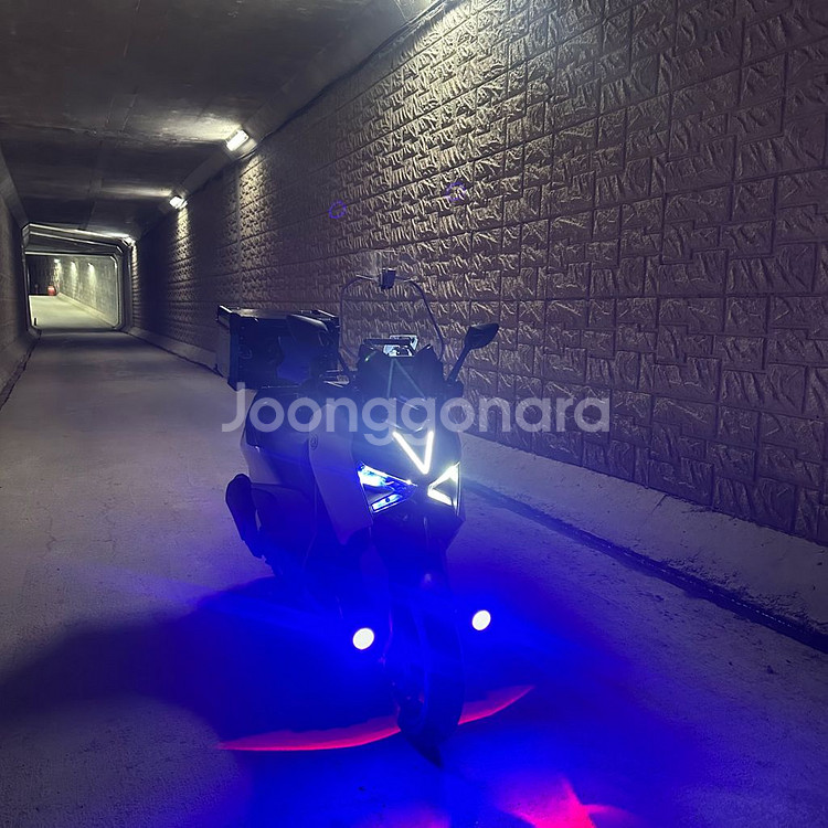 Xmax300 24년식 팝니다--0