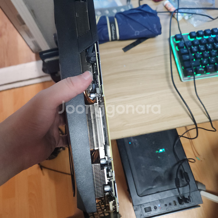 Rtx3060ti 실사용1년6개월 상자는 없습니다--1