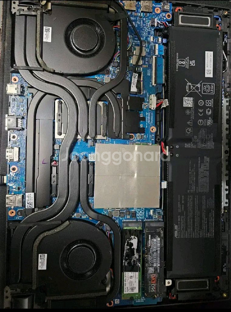 ASUS ROG StrixG15 G513QR-HF115--3