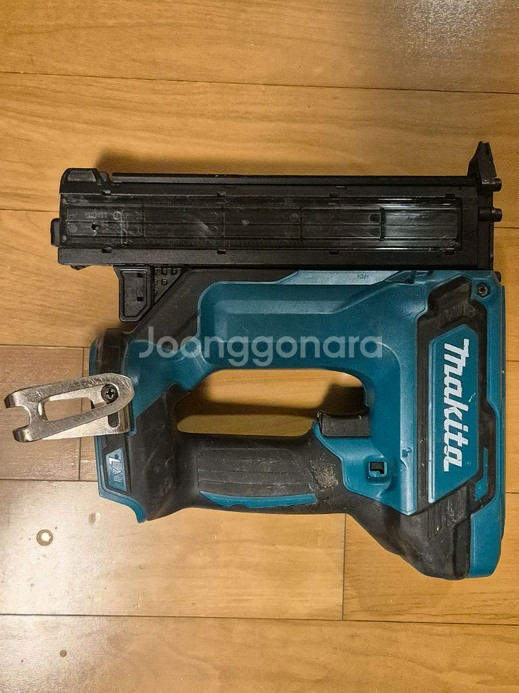 마끼다 충전타카 DFN350 베어툴--0