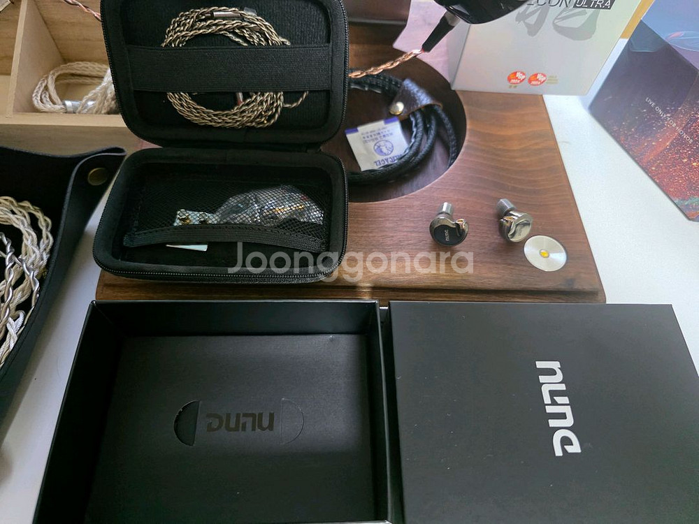 두누 팔콘 울트라 이어폰 팝니다--0