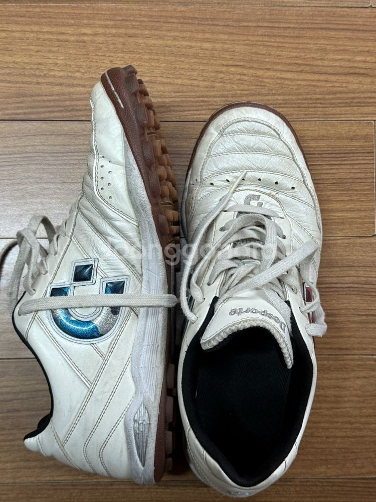 데스포르치 풋살화 265--0