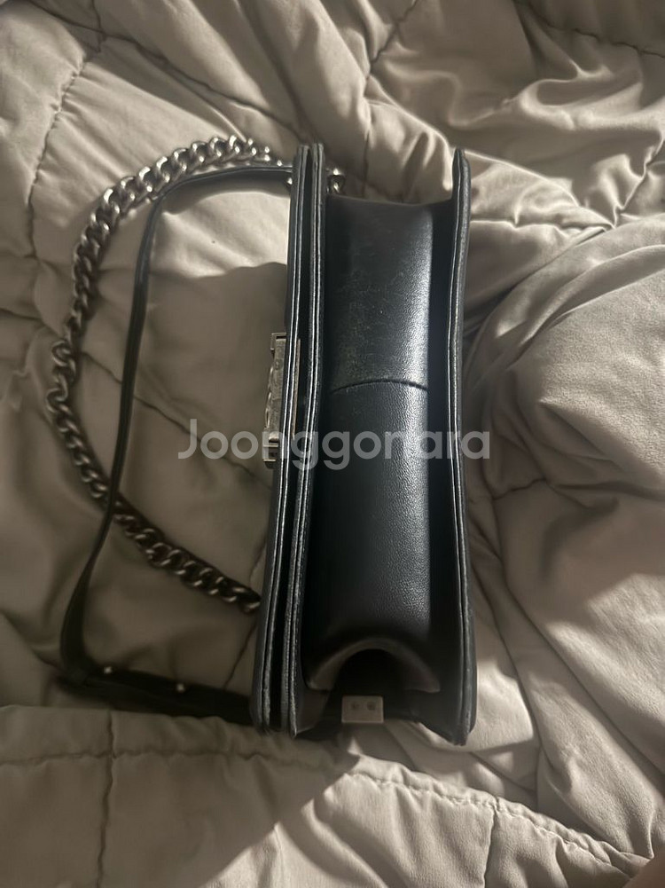 샤넬 보이백 급하게 처리함--1