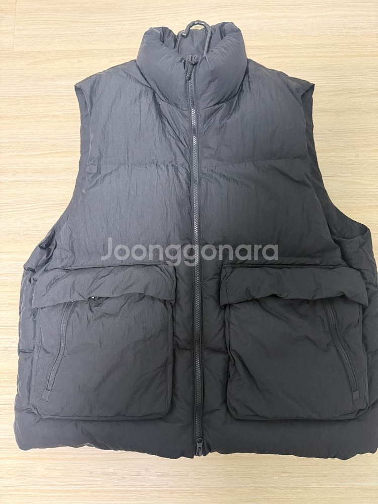 무신사스탠다드 구스다운 조끼패딩 XL ( 105 )--0