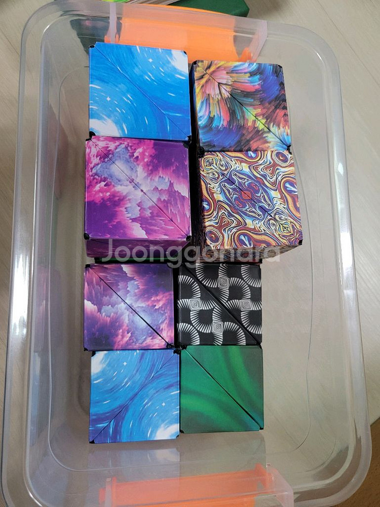우주큐브--0