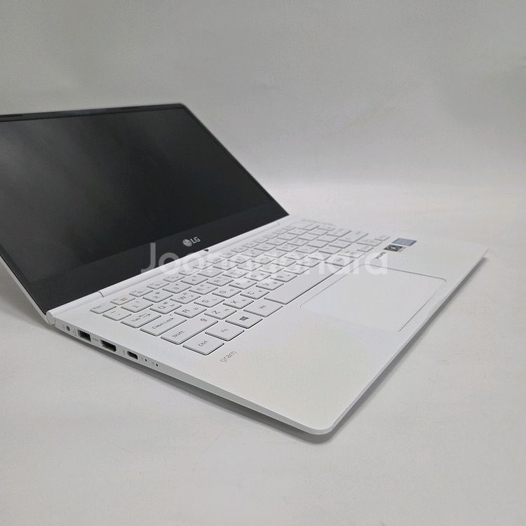 엘지 중고 노트북 i5 가벼움의끝/920g/그램/윈11--3