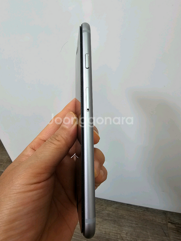 a17. 아이폰 6s 64GB--2
