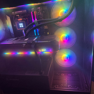 9800X3D 5070ti 최고급 제품만 썼습니당
