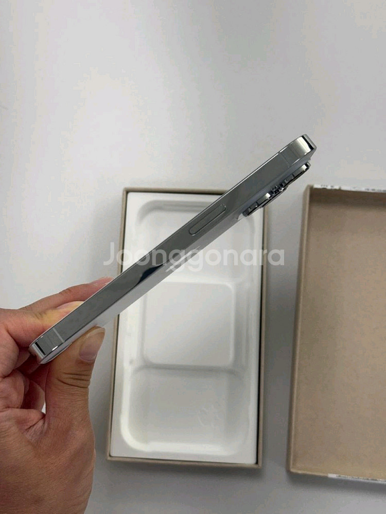 아이폰 14프로 실버 1tb 리퍼 교환 제품--2