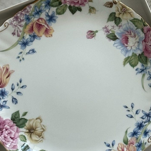 로얄알버트 베아트리체 구해요 이미지