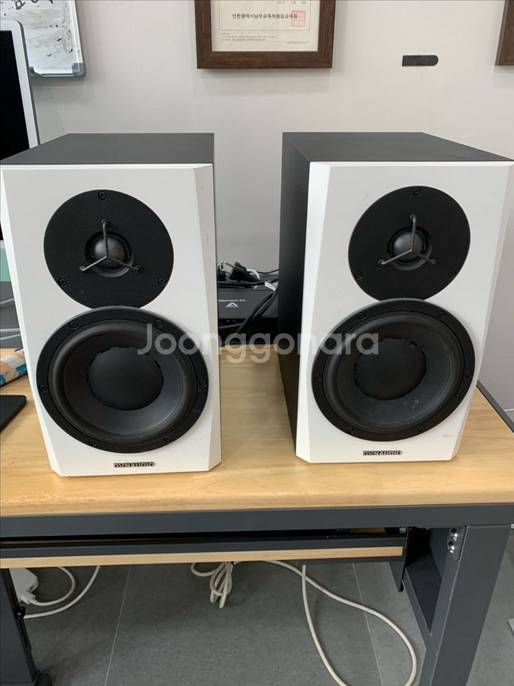 dynaudio lyd7 모니터링 스피커 판매합니다.--0