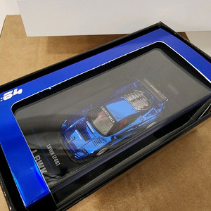 이노64 lbwk f40 체이스 블루크롬, 화이트
