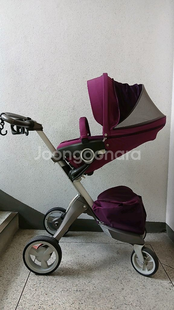 노르웨이 산 최고급 명품 럭셔리 디럭스 유모차 스토케.--1