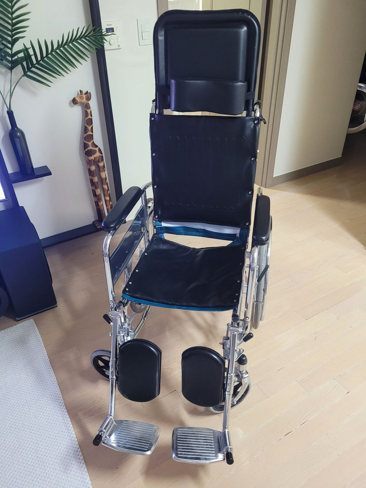침대형 휠체어 거상용. 이미지