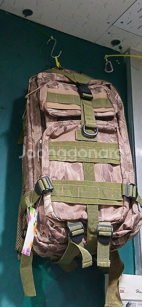 미디엄크기 카모백팩--1