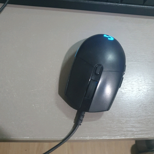 잘작동 로지텍 G102 게이밍 마우스