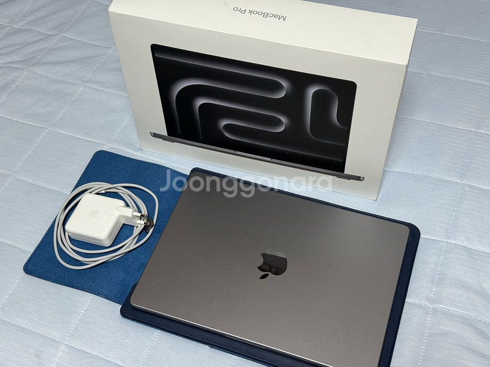 맥북프로14 512gb 16gb 배터리 100%팝니다--0