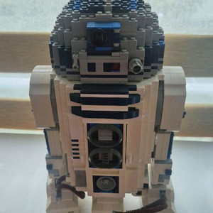 R2D2 레고정품 팝니다. 박스인스x 10225