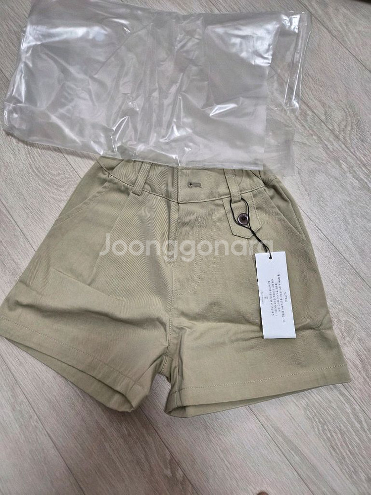 드타미 핀턱 반바지 M 새상품--1