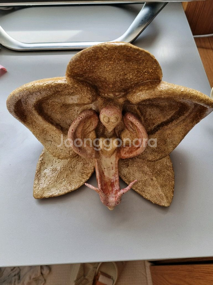 권군 작품 말하는 난--0