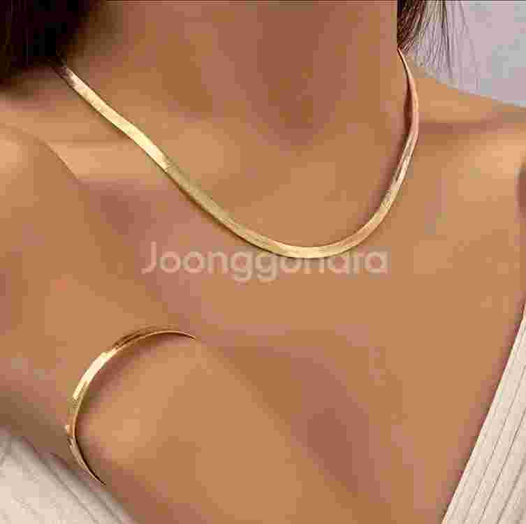 [새상품] 18k 도금 스네이크 목걸이 + 팔찌 세트--1